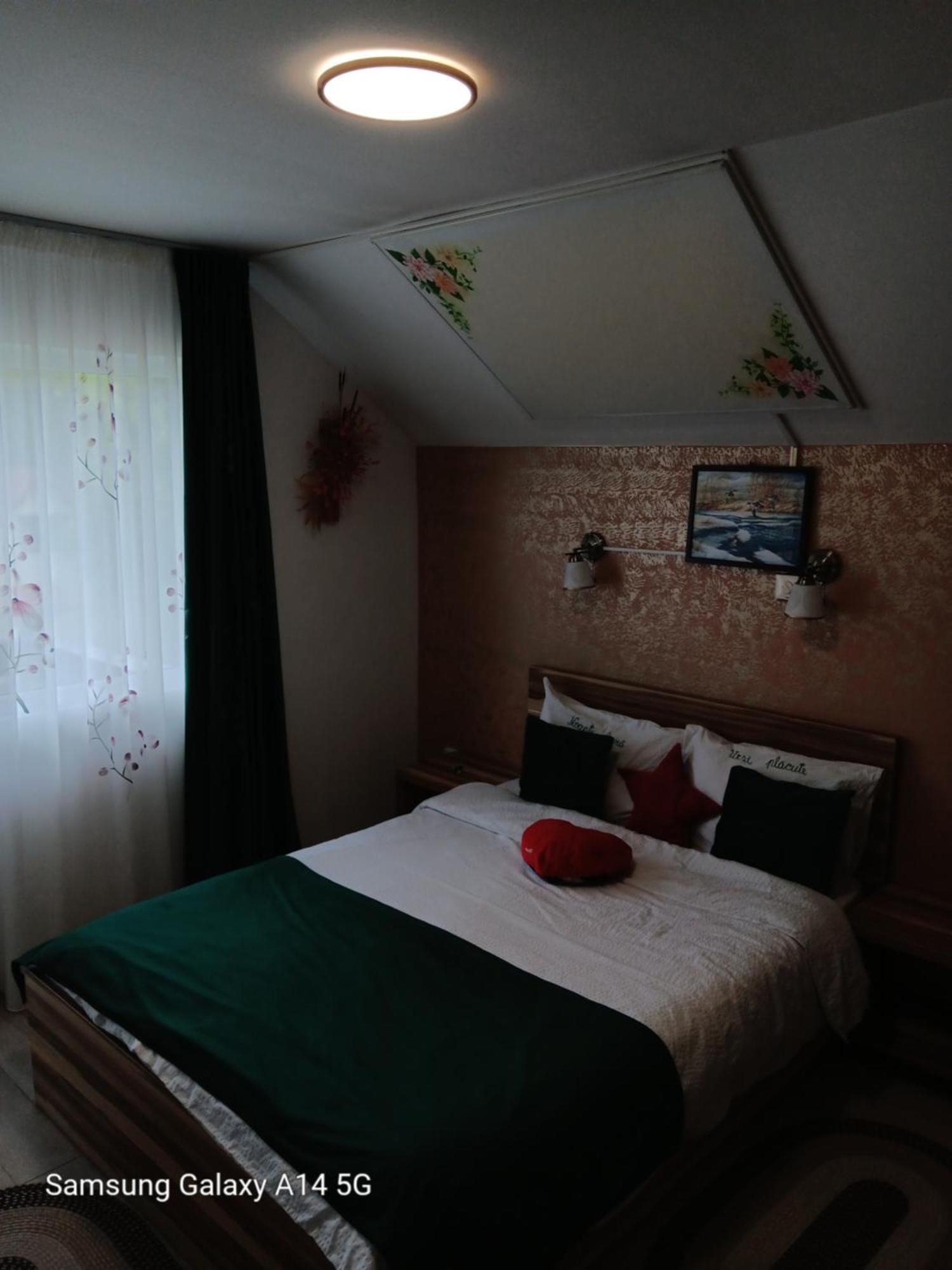 Villa Casa Cu Semineu Moieciu Moieciu de Jos Esterno foto